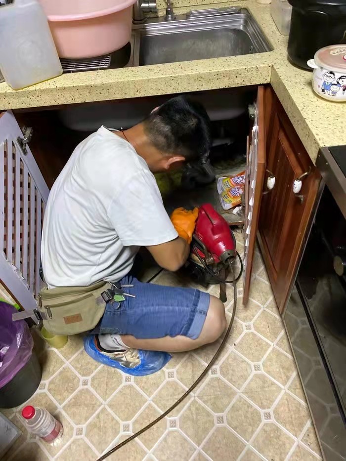 五家渠通下水道
